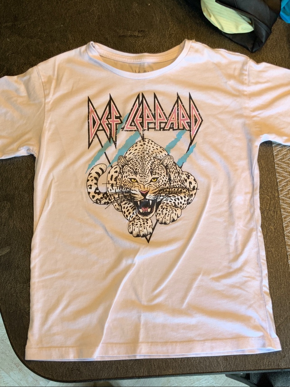 Kids Def Leppard tee size 10/12